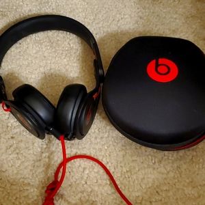 BEATS MIXR HEADPHONES AND CASE